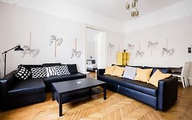 Downtown Circus Apartment