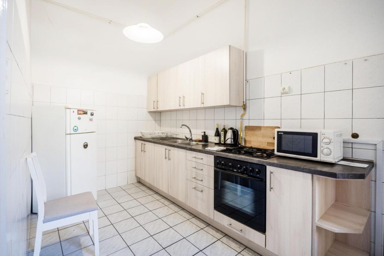 Downtown Circus Apartment Budapest Exterior foto